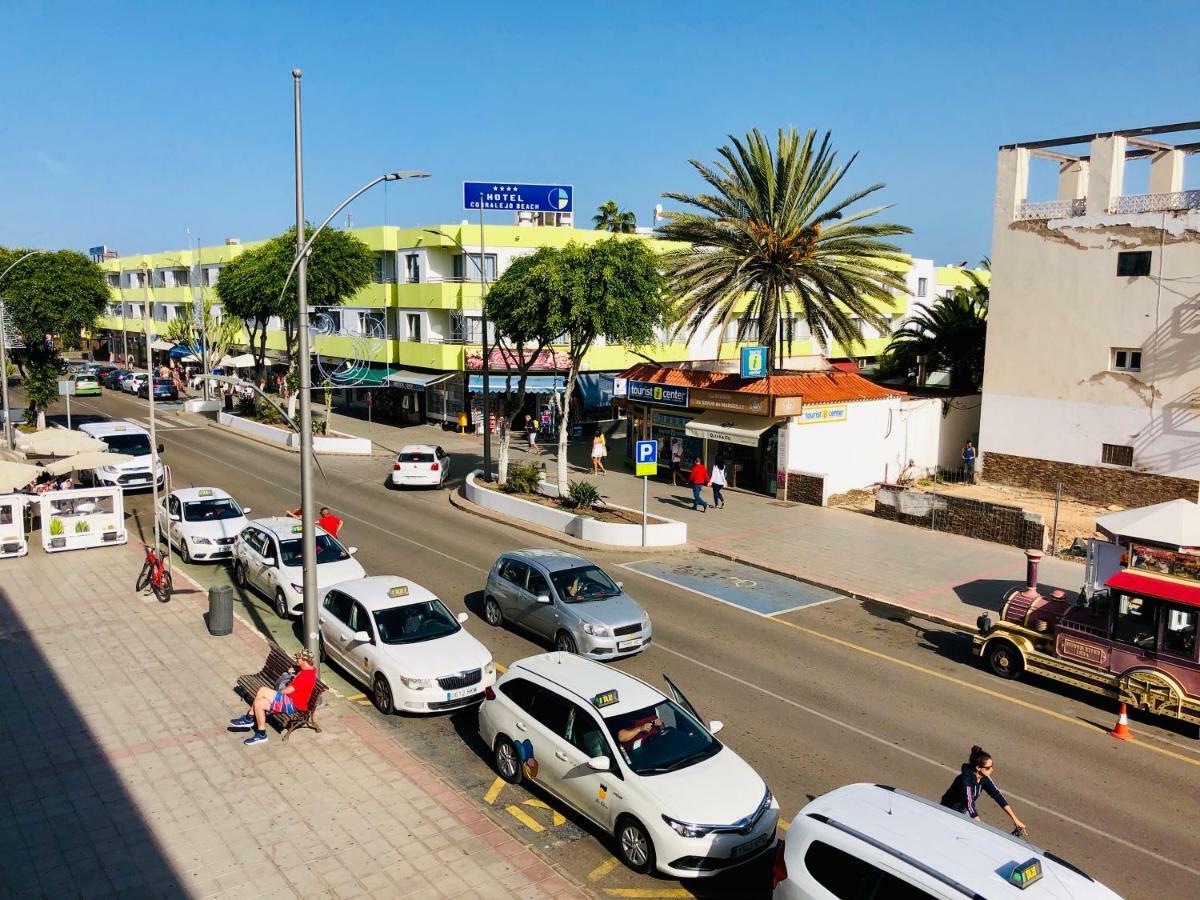 Apartamento Golden Wave Corralejo Exterior foto